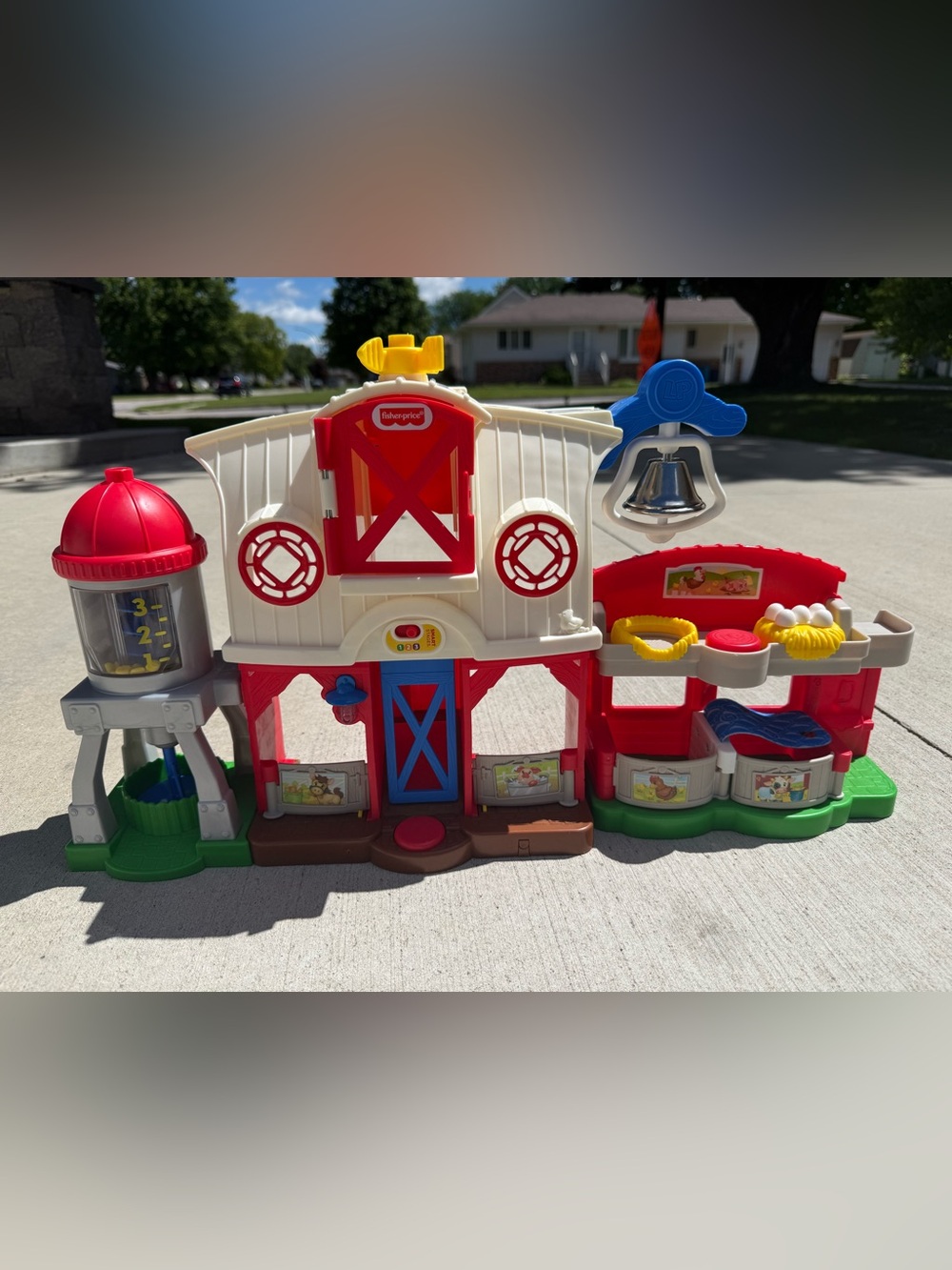 Fisher-Price Little People Caring for Animals Farm Play Set with Figurines - Picture 2 of 11